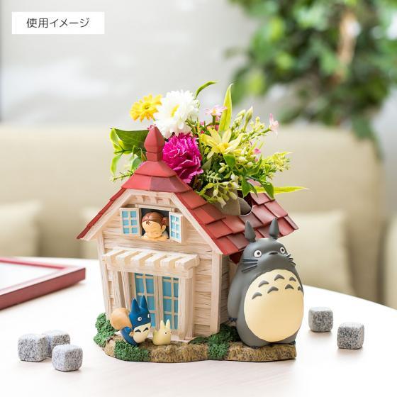 Studio Ghibli My Neighbor Totoro Diorama Box Satsuki Mei House Kusakabe Benelic