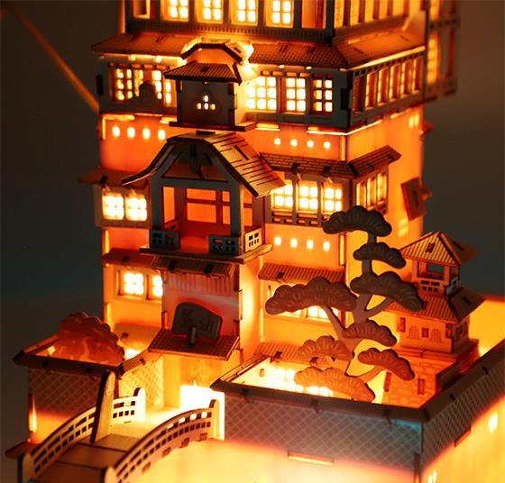 Studio Ghibli Spirited Away Aburaya 3D Puzzle Bathhouse ki-gu-mi LED Light Wood