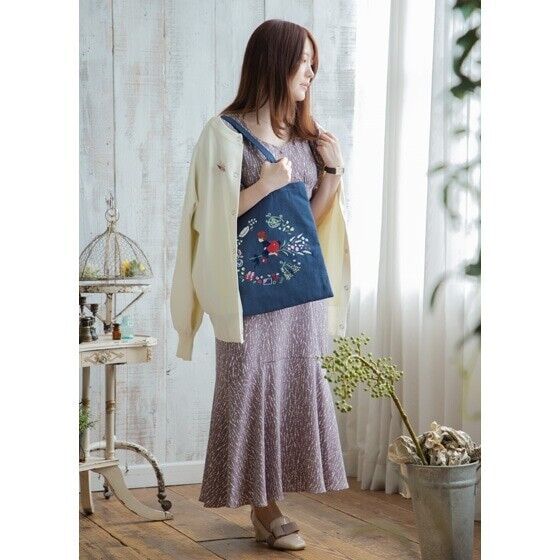 Kiki's Delivery Service Flower Wreath Embroidery Series Tote Bag Donguri Closet